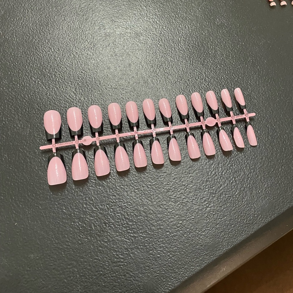 Black Press-On Nails